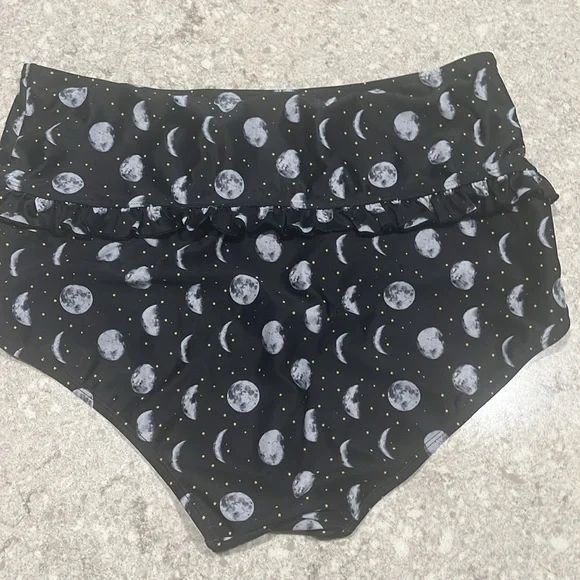 Kortni Jeane swim bottoms - Picture 3 of 3